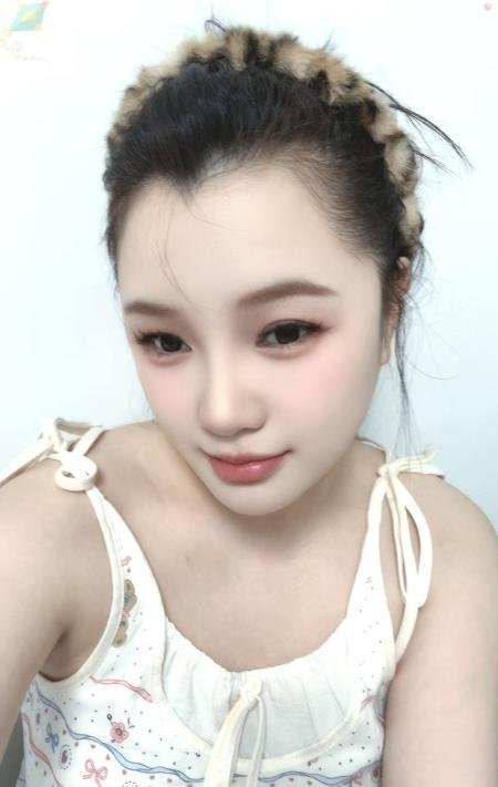 东站嫩妹野格-69俱乐部