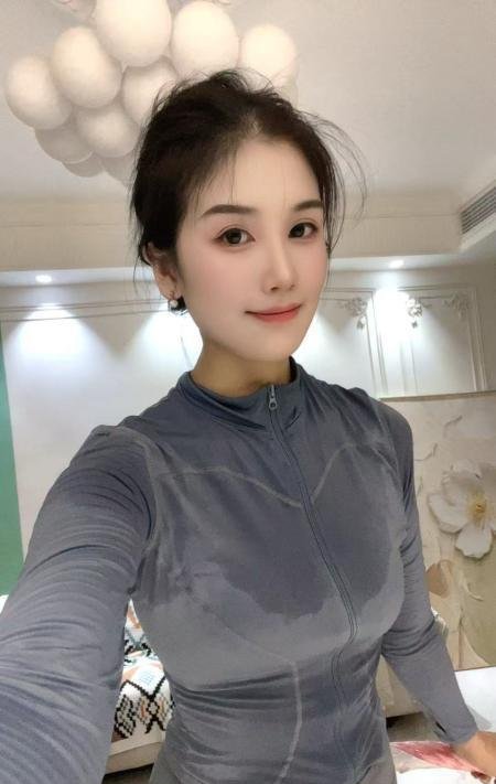 瑜伽少妇-69俱乐部