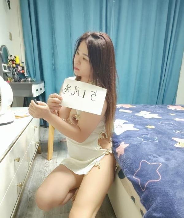 来凤街风骚少妇-69俱乐部
