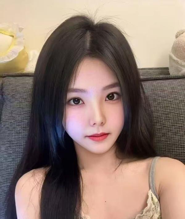 青春活力美少女安安-69俱乐部