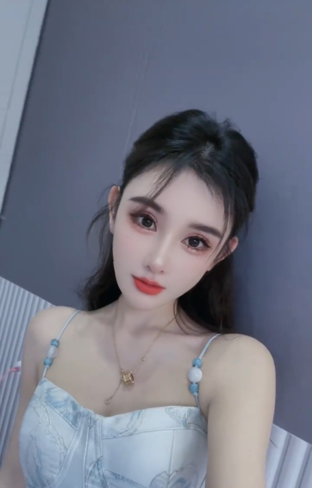 瘦高老师苏小小-69俱乐部