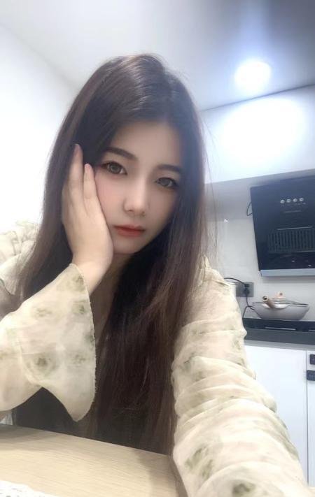 肥臀妹子懒懒-69俱乐部