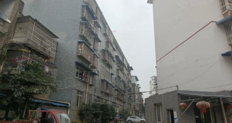 龙泉驿300小店-69俱乐部