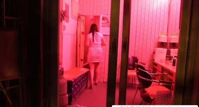 东海老汽车站站街足浴-69俱乐部