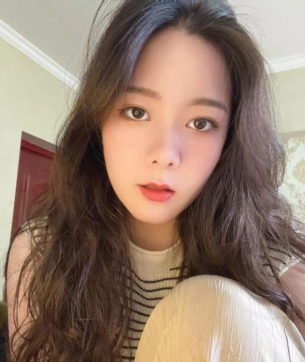 宝安成熟甜妹-69俱乐部