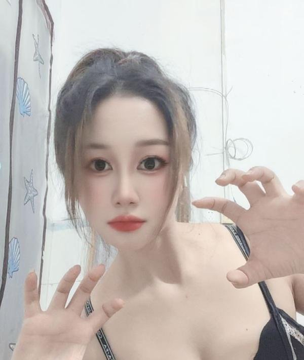 广州性瘾女-69俱乐部