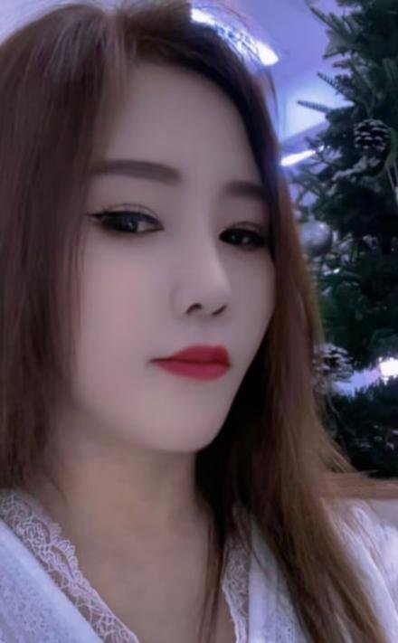 爱喷水的小姐姐-69俱乐部