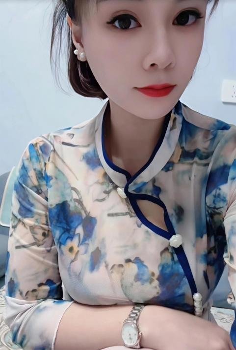 滨江性感丰满大嫂-69俱乐部