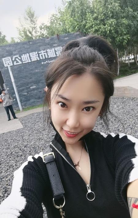 少妇苹果闺蜜双飞-69俱乐部