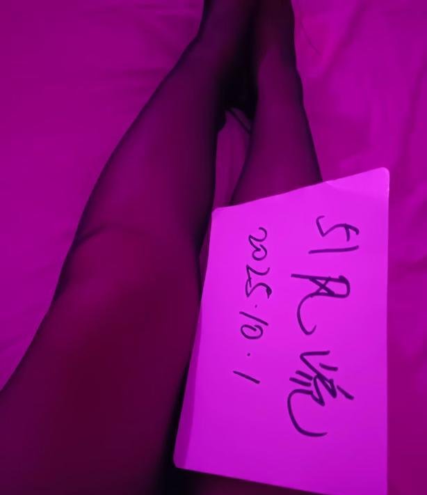 西安美臀小少妇-69俱乐部