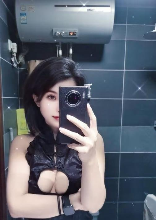 年轻有活力漂亮小伊伊-69俱乐部