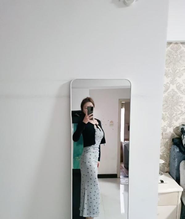 二刷骚气眼镜妹鱼儿-69俱乐部