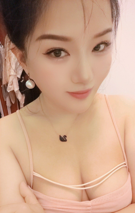 罗湖莞式水床御姐-69俱乐部