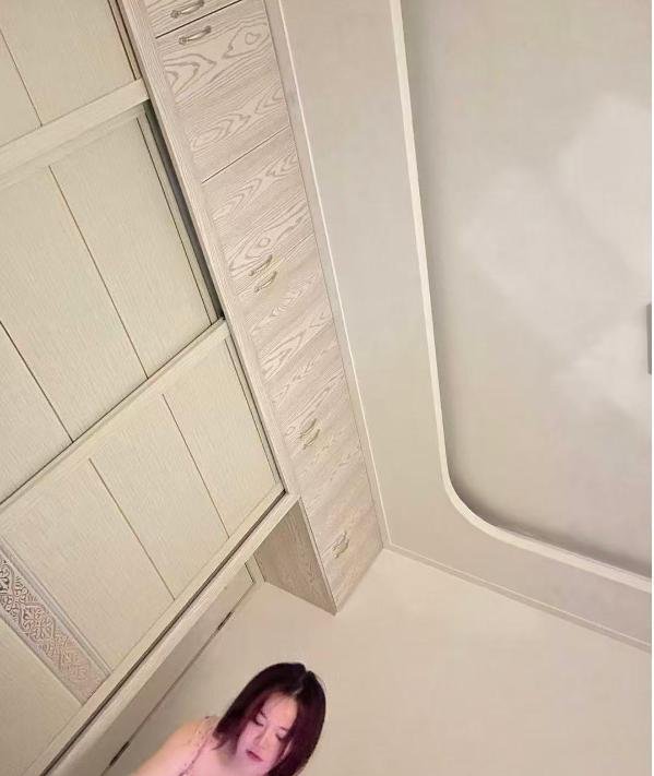 新区姐妹双飞-69俱乐部