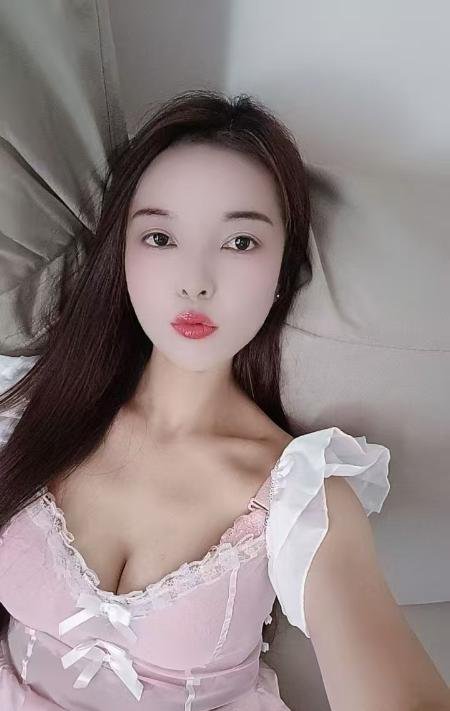 潮喷少妇米娅-69俱乐部