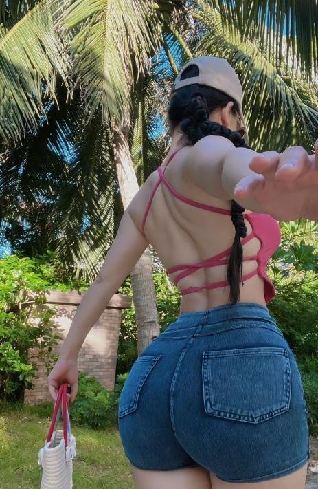 大冲健身大屁股-69俱乐部