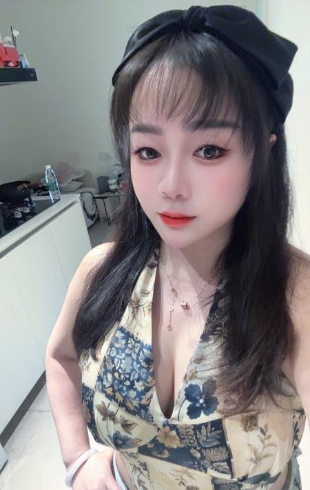 徐汇巨乳少妇伊诺-69俱乐部