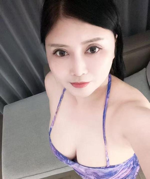 普陀肉感大奶婷婷-69俱乐部