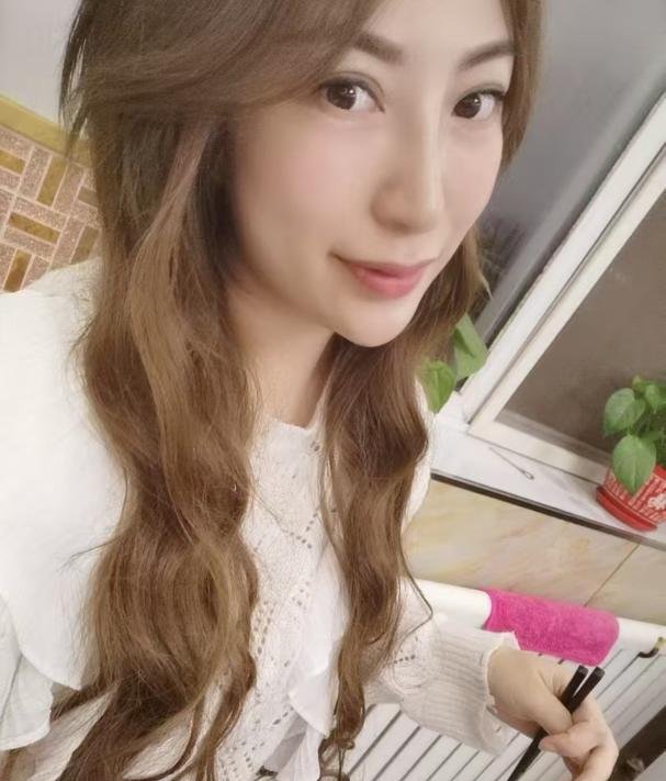 肤白貌没E奶少妇-69俱乐部