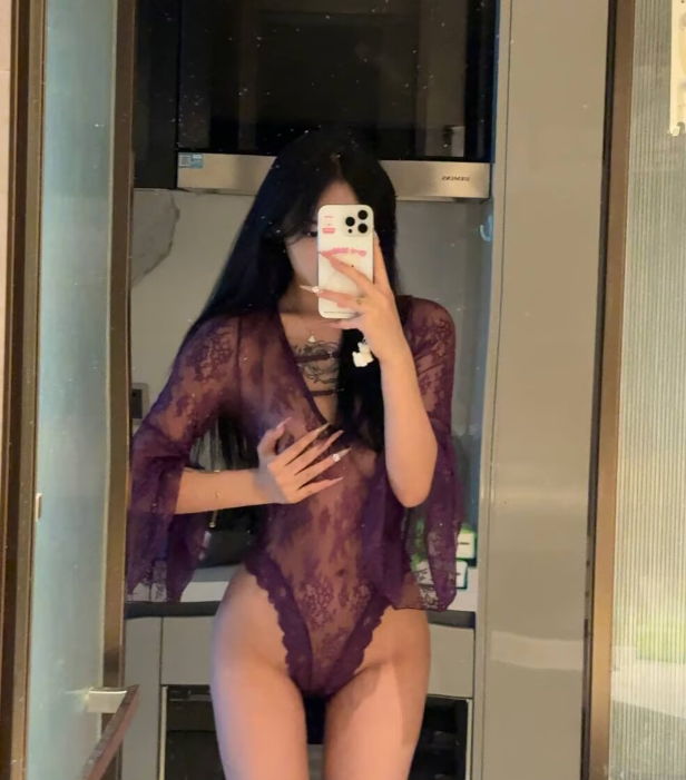 福田大长腿美杜莎-69俱乐部