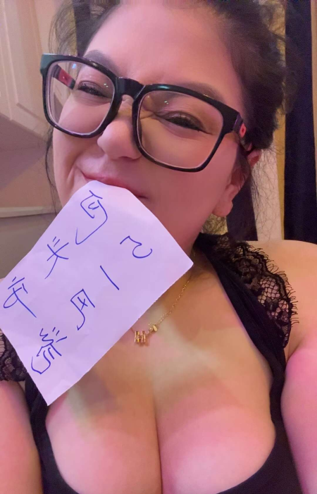 包头蜜桃臀少妇-69俱乐部