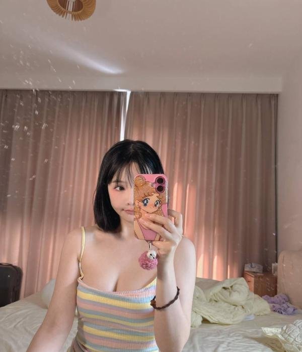 粉嫩身材好颜值老师-69俱乐部