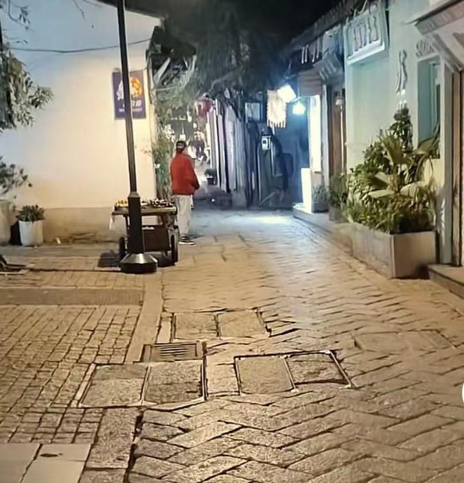 昆明盘龙区站街-69俱乐部