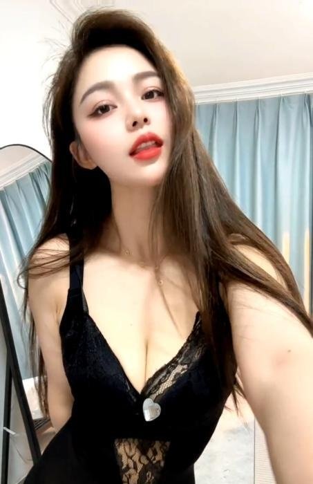 姑苏骚浪大胸白嫩御姐-69俱乐部