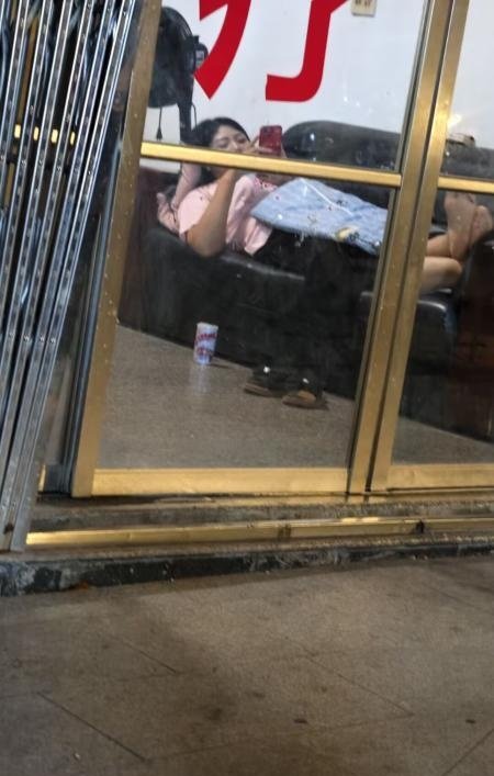 乐清市区小巷子4-69俱乐部