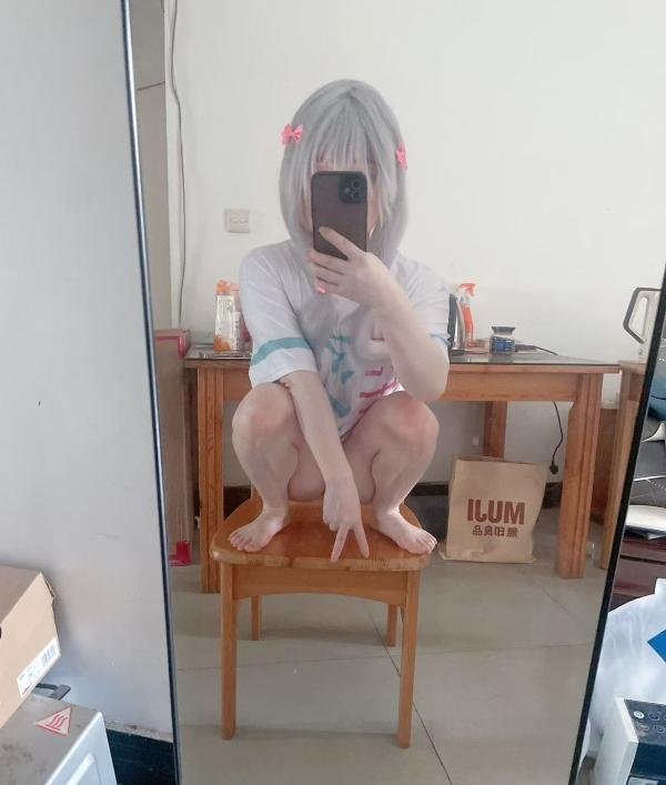 建邺白虎三点粉cos-69俱乐部