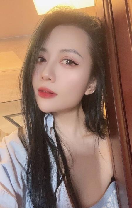 兼职风韵犹存少妇-69俱乐部