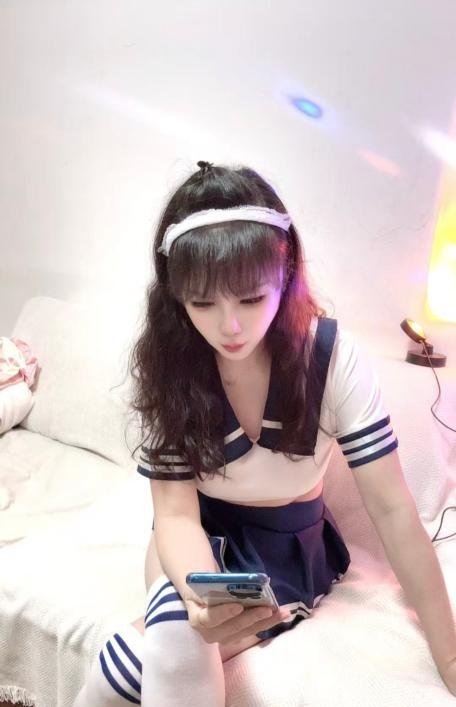 成华霞霞-69俱乐部