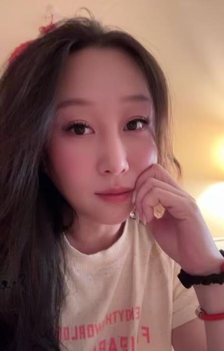 大波轻熟女-69俱乐部