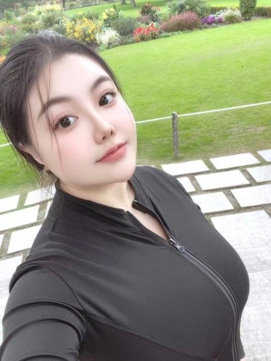 九亭巨乳大g奶昔-69俱乐部