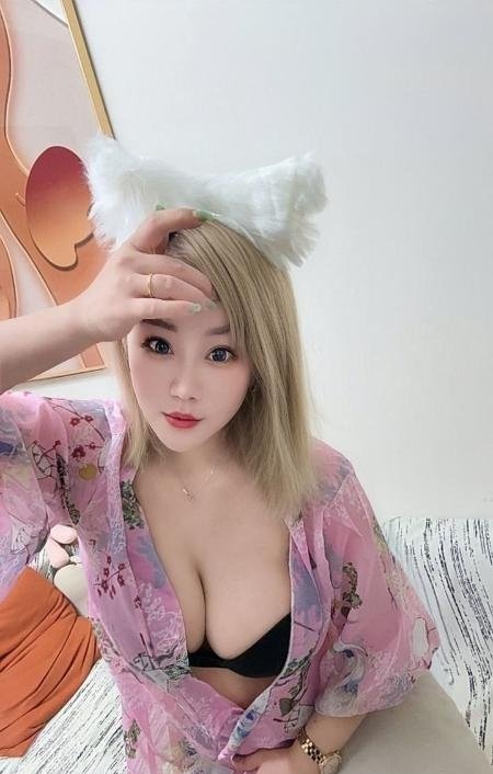 夜探短发大胸妹-69俱乐部