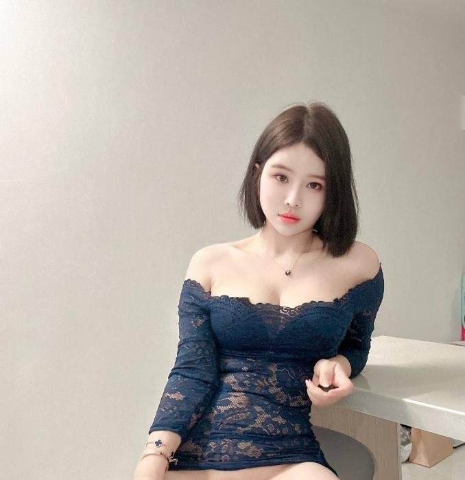 性感白虎b翘臀曦瑶-69俱乐部