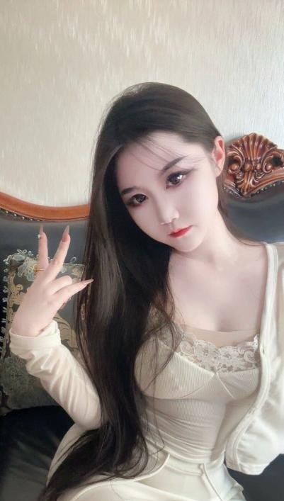 cbd黑丝翘臀女孩-69俱乐部