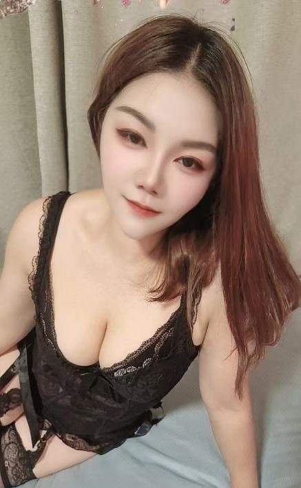 南亚性感制服老师-69俱乐部