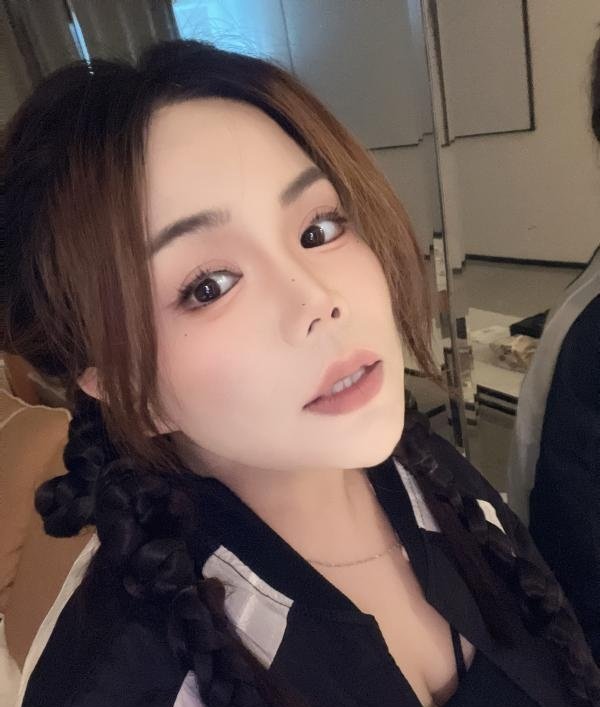 4D大胸御姐骚货老师-69俱乐部