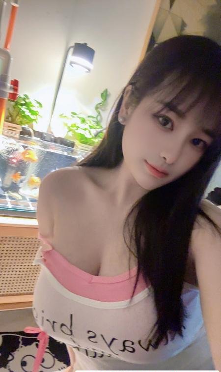 性感巨乳小姐姐-69俱乐部