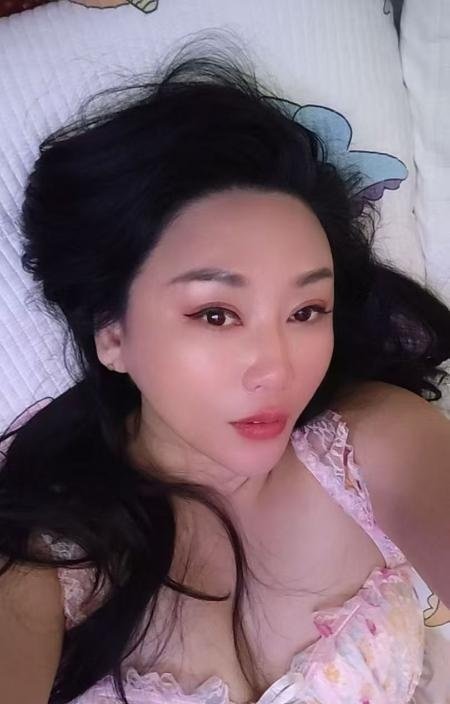 铁西喷水骚妇-69俱乐部