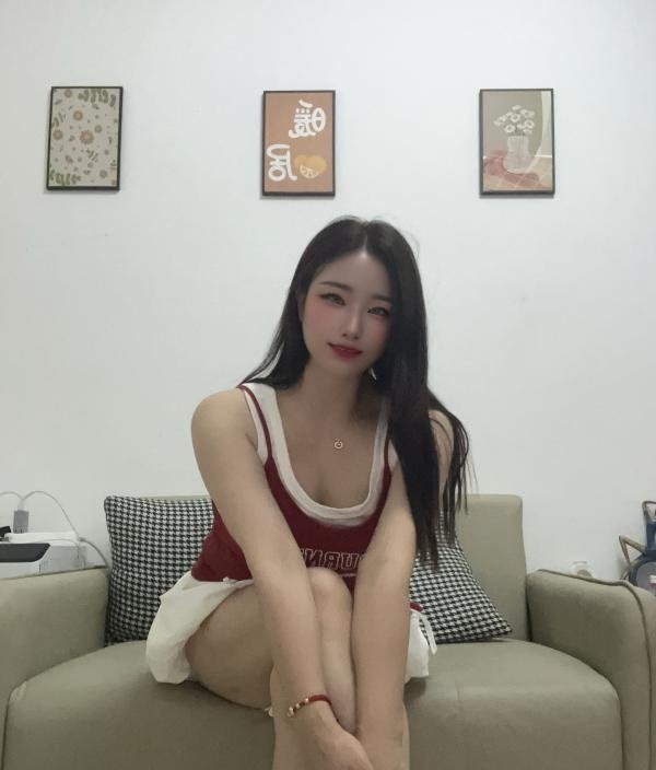 莞式服务小姐姐-69俱乐部