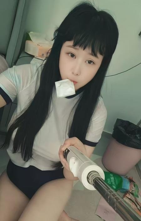 东站娃娃脸巨乳少妇-69俱乐部