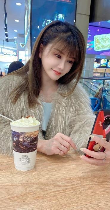 雨花小骚爱吃鸡-69俱乐部